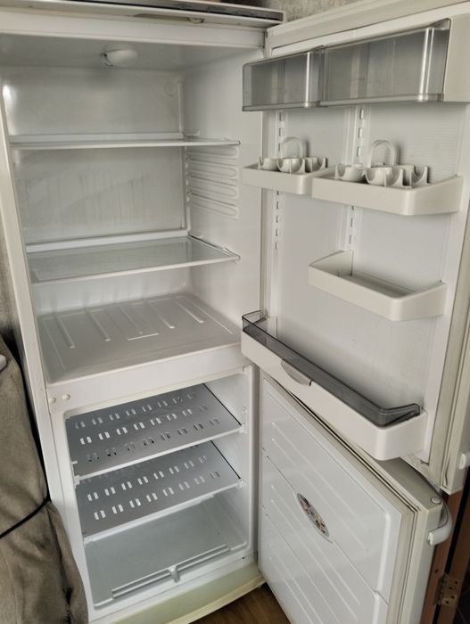 Продам холодильник б/у