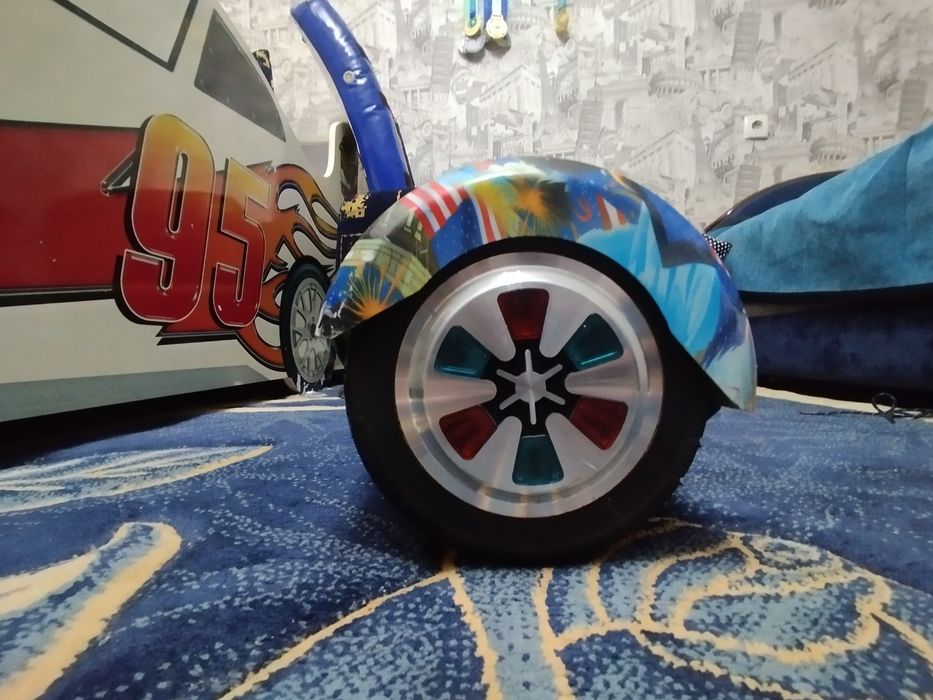 Продаю Гироскутер, торг возможен