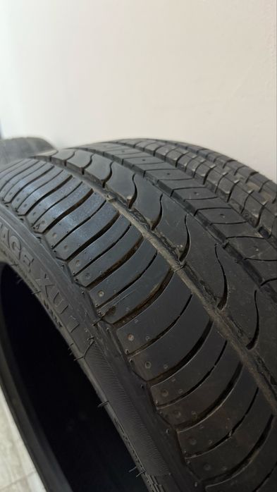 Новый комплект шин 245/45/19