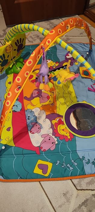 Продам коврик для малышей