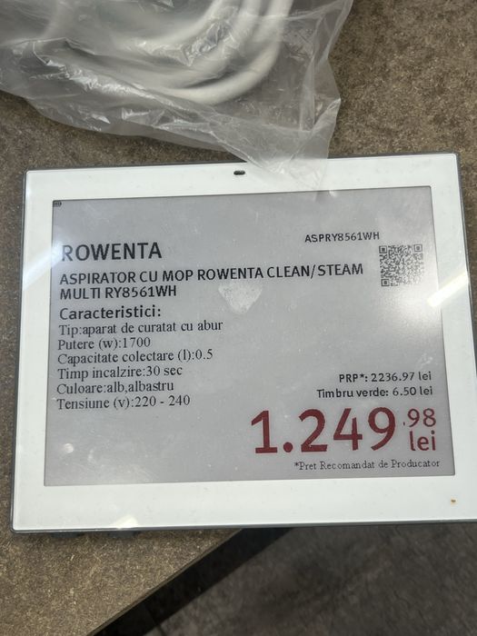 Aspirator Rowenta cu mop si abur