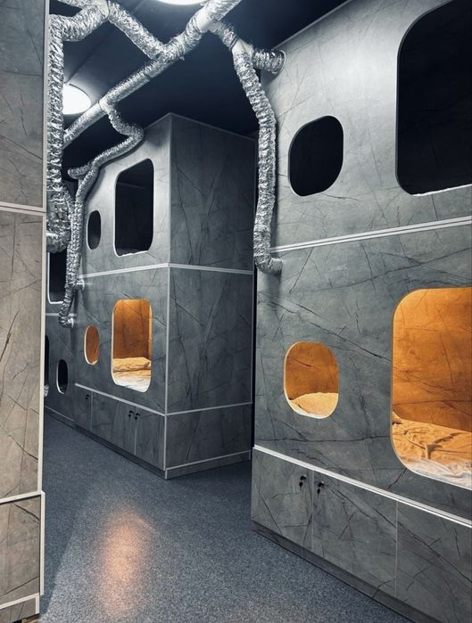 Хостел, капсульный отель