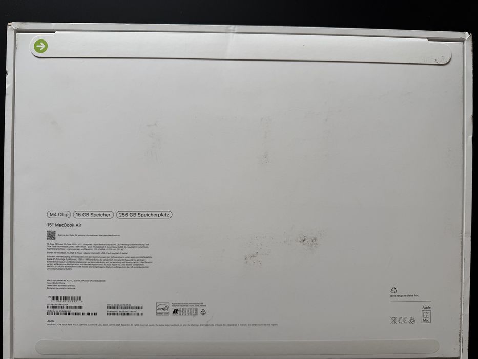 Laptop Macbook Air 15, M4 , 256 Gb , 16 Gb Ram , nou , garantie !