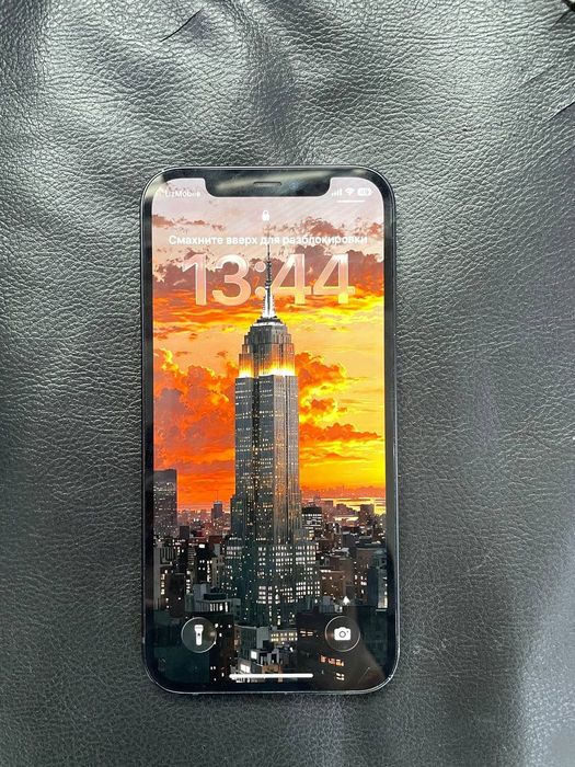iPhone 12 4/64gb