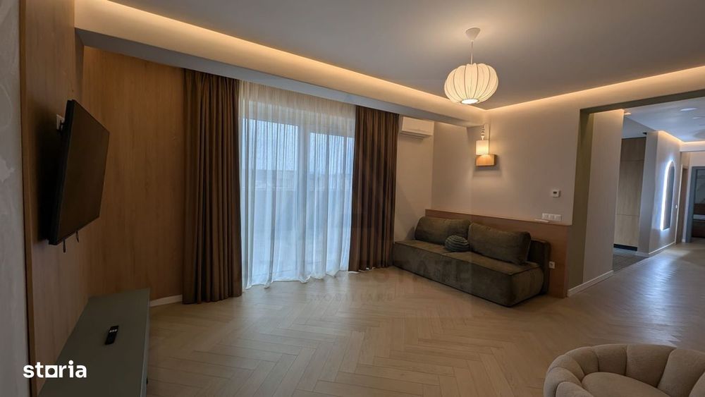 Apartament premium 3 camere parcare subterana etaj 3 zona Strand