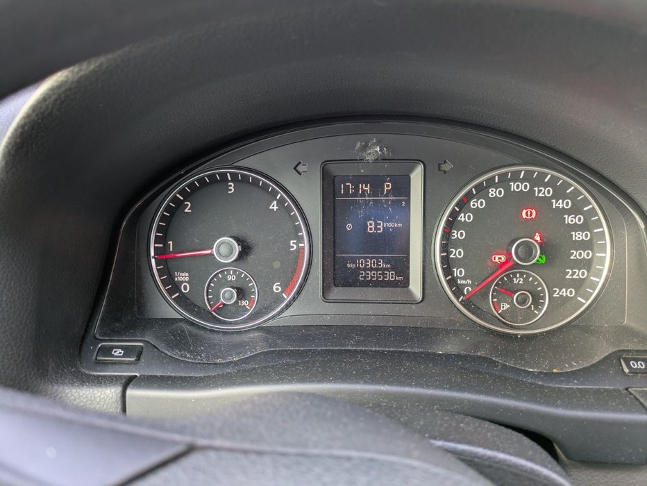 Volkswagen Golf Plus 6 1.6 TDI, 105 CP, DSG, din 2010