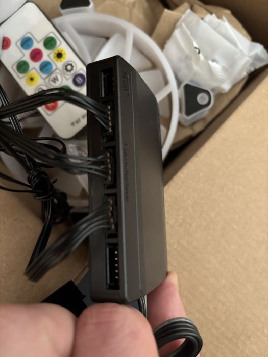 Set 3 ventilatoare ARGB 120mm + controller RGB + telecomandă – Segotep