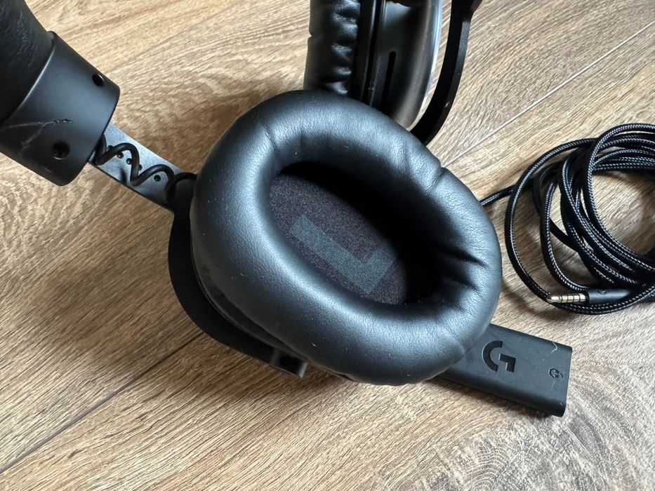 Casti Gaming Logitech G PRO