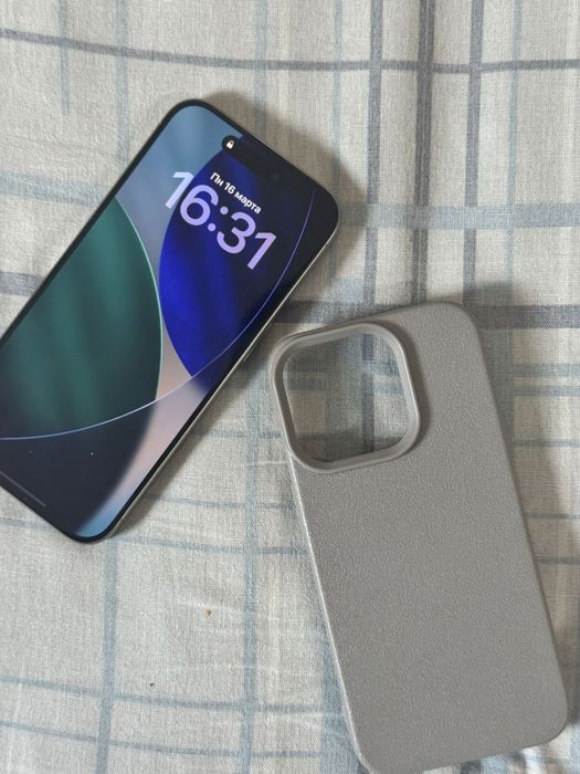 Продам айфон 15 про 256гб без ремонт 94%