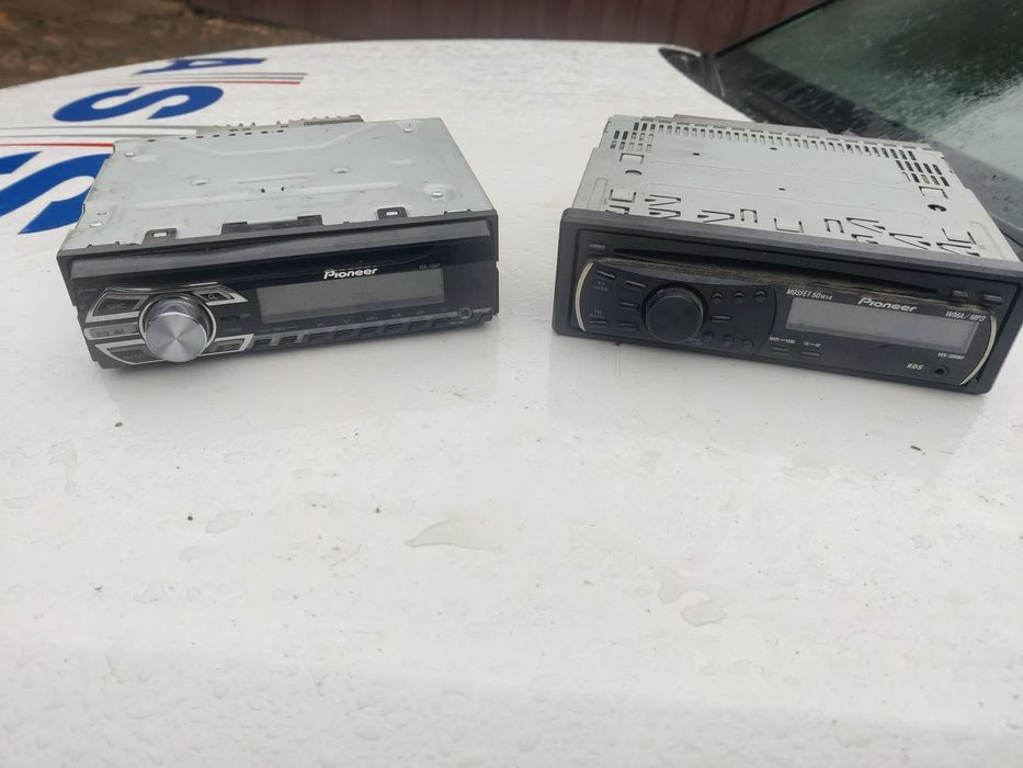 Casetofon MP3 player Radio CD PIONEER DEH-1200MP si DEH-150MP