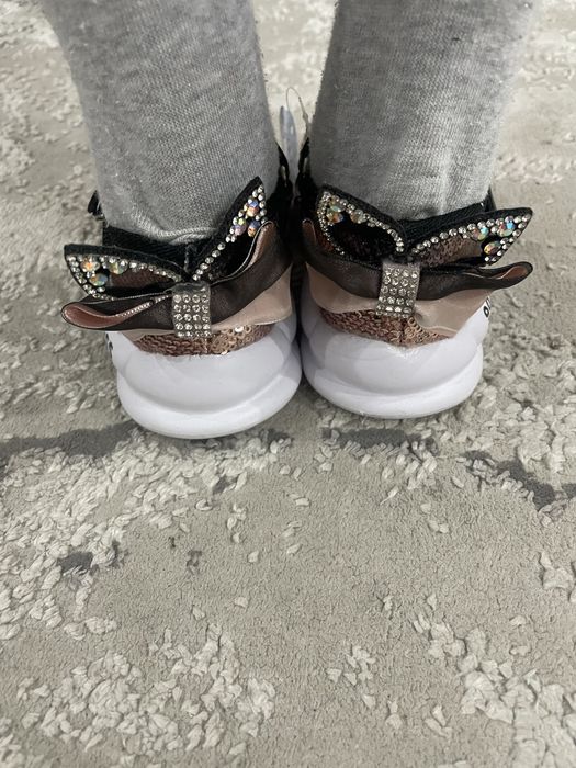 Обувь для девочки