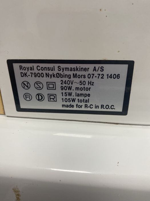 Шевна машина Royal Consul Viscount 2000