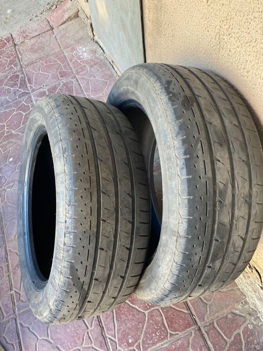 Продам шины 215/55/17