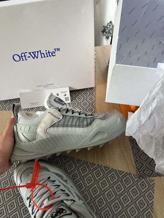 Adidasi Off White Odsy 1000