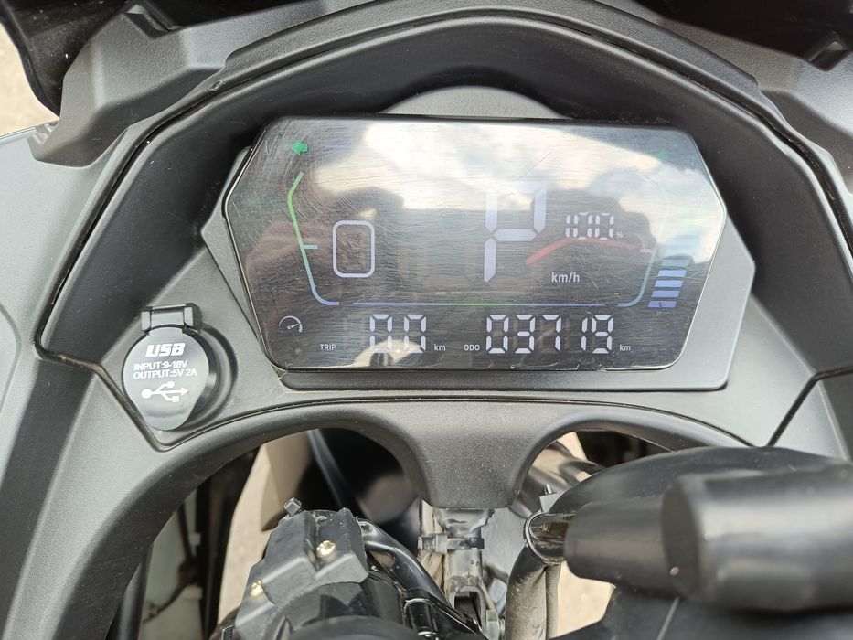 Электромотоцикл Ducati