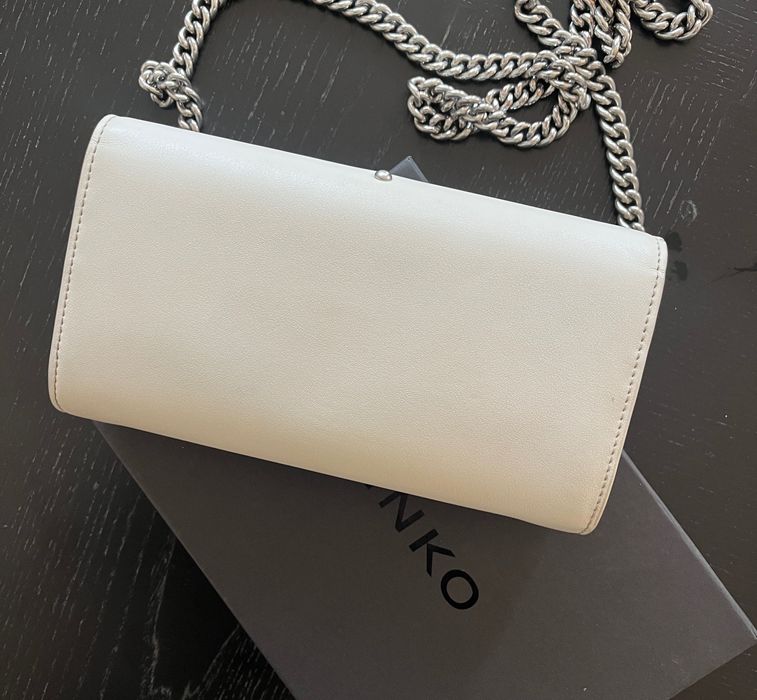 Pinko love wallet on chain
