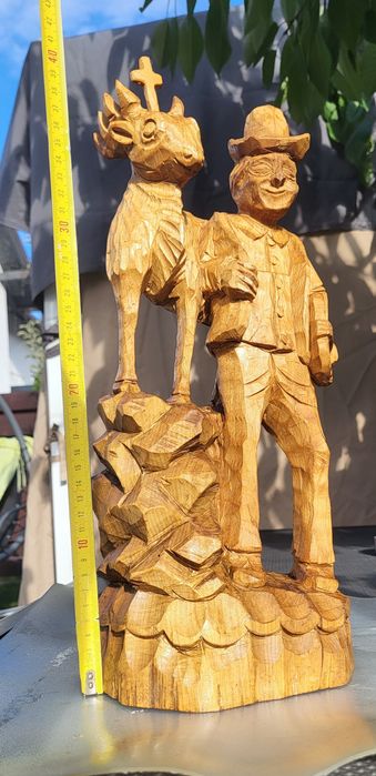 Sculptura din  lemn sf.Hubert