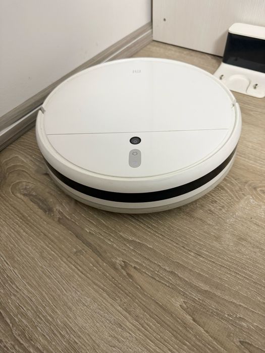 aspirator robot cu mop