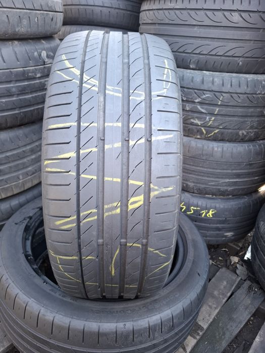 Vand 2 anvelope 235 45 18 continental de vara bune dot 2019