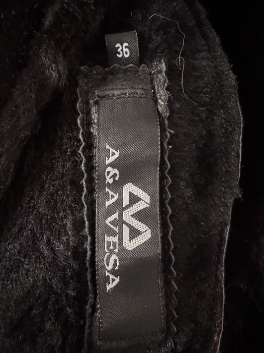 Geaca din piele cu blana de miel 36