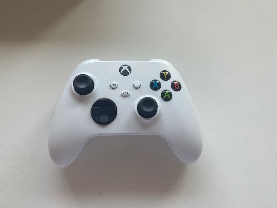 Vand Xbox series S cu monitor View Sonic 240hz