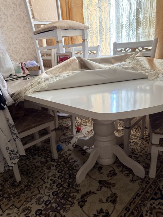 Продам стол со 12 стульями