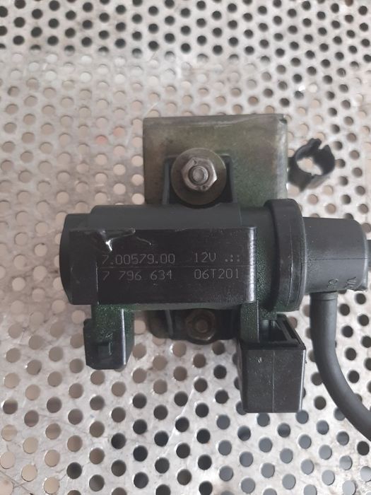 Supapa Vacuum Turbo Turbina Bmw E90 E91 E92 E93 E87 E88 E81 E82 2.0 Diesel M47 163 Cai