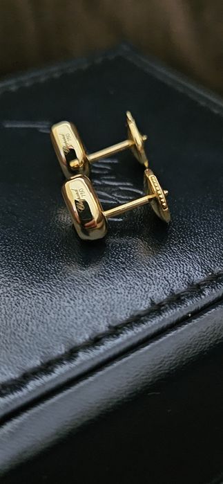 Бренд Chopard оригинал. Золотые серьги 750 пробы с бриллиантами.