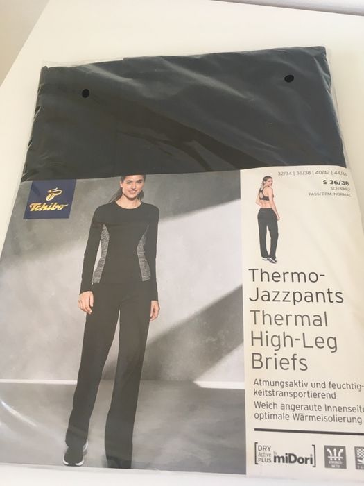 Pantaloni termici pentru sport