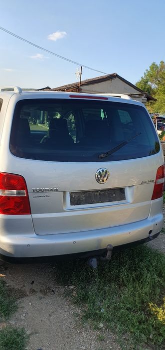 Vw Touran 2.0 tdi - 140ps на части