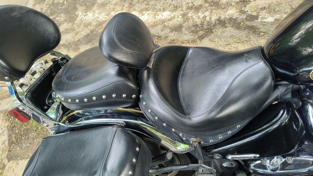 Șei șa Mustang cu backrest reglabil Kawasaki Vulcan VN 2000