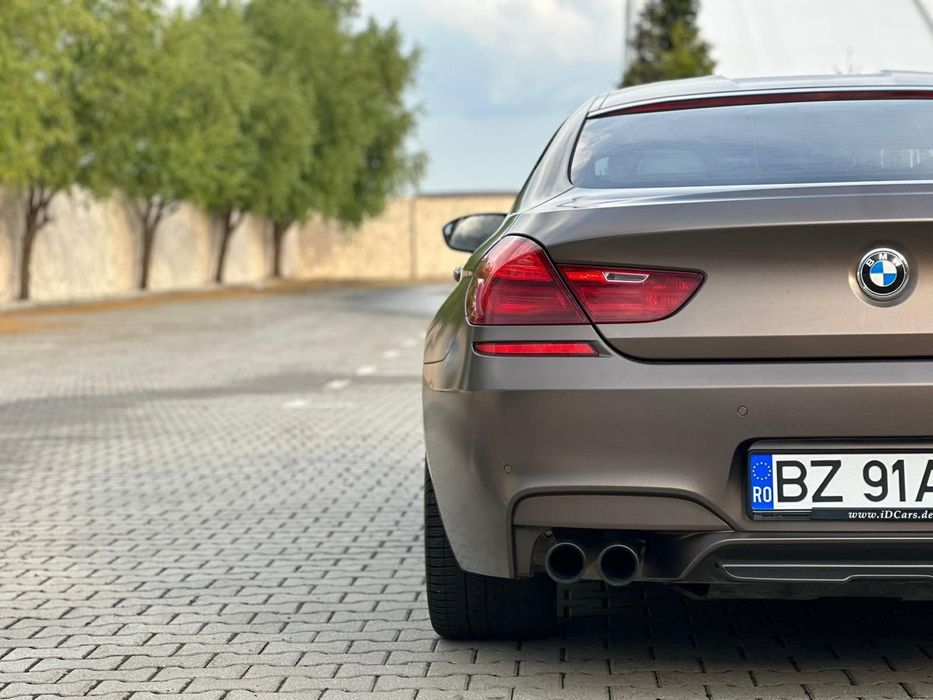 Bmw, m6 4,4 L V8