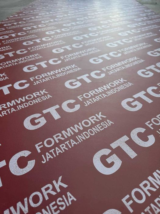 Строителен шперплат GTC  2440/1220/21мм БАЛКАНТРЕЙД