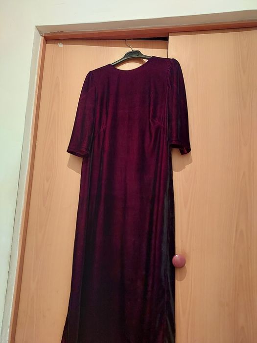 Шикарные платья   , 50-54  разм