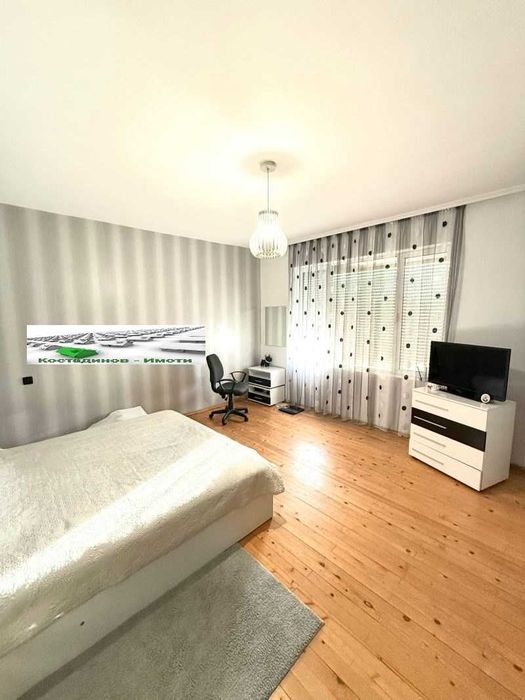 Продава се Етаж от къща в Пловдив, Коматевски възел - 140 кв.м за 1736 €/кв.м - Снимка #7