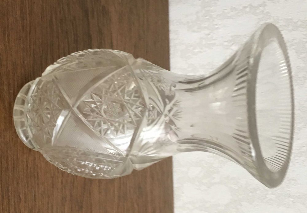 КРИСТАЛНА ВАЗА И ПЕПЕЛНИК
