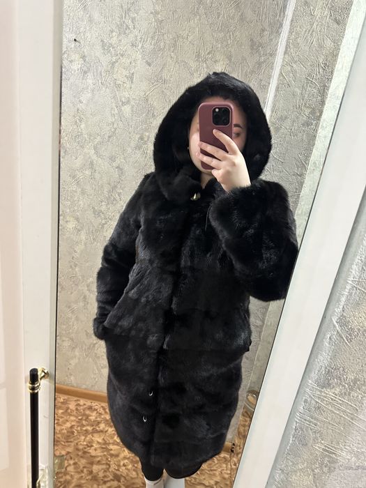 Продам норковую шубу