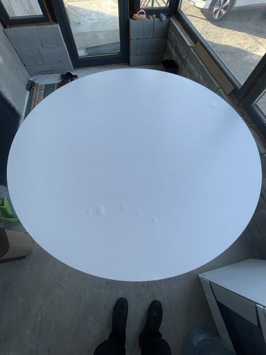 Круглый стол диаметр 150