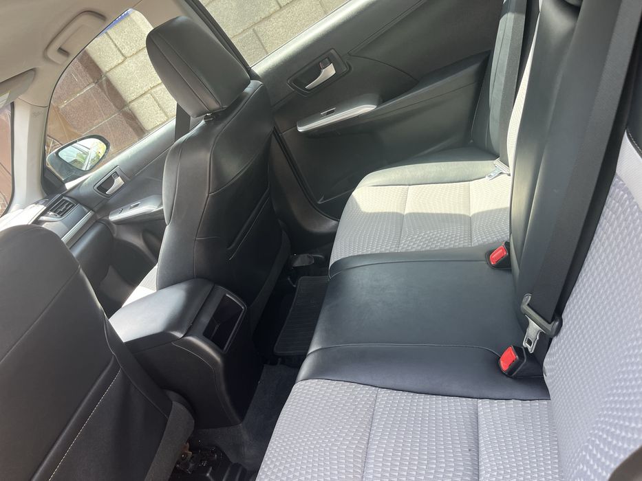 Toyota camry 50 SE