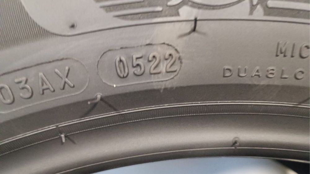 4бр летни гуми 215/55/18/Michelin primacy4/dot0522/5.0мм грайфер