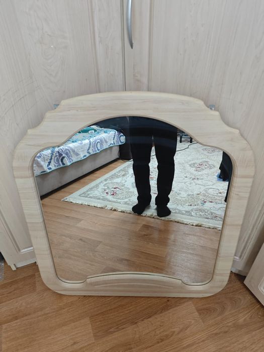 Зеркало продам в хорошем состоянии