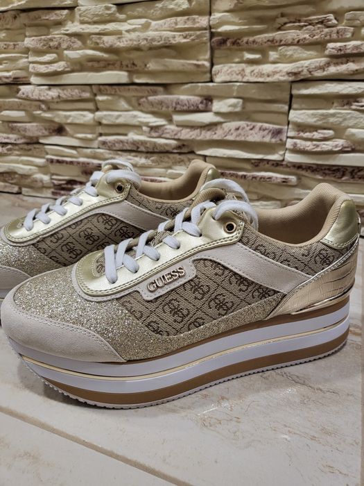 Оригинални Дамски Обувки GUESS 41 номер