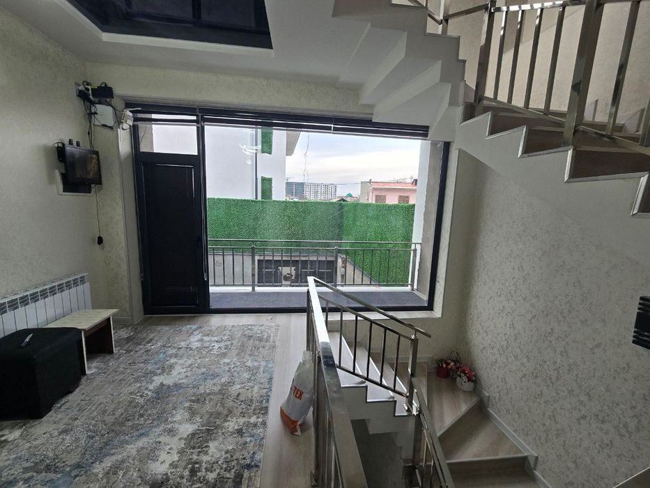 Чорсу Хастимомда янги участка мансардаси билан атиги 165000