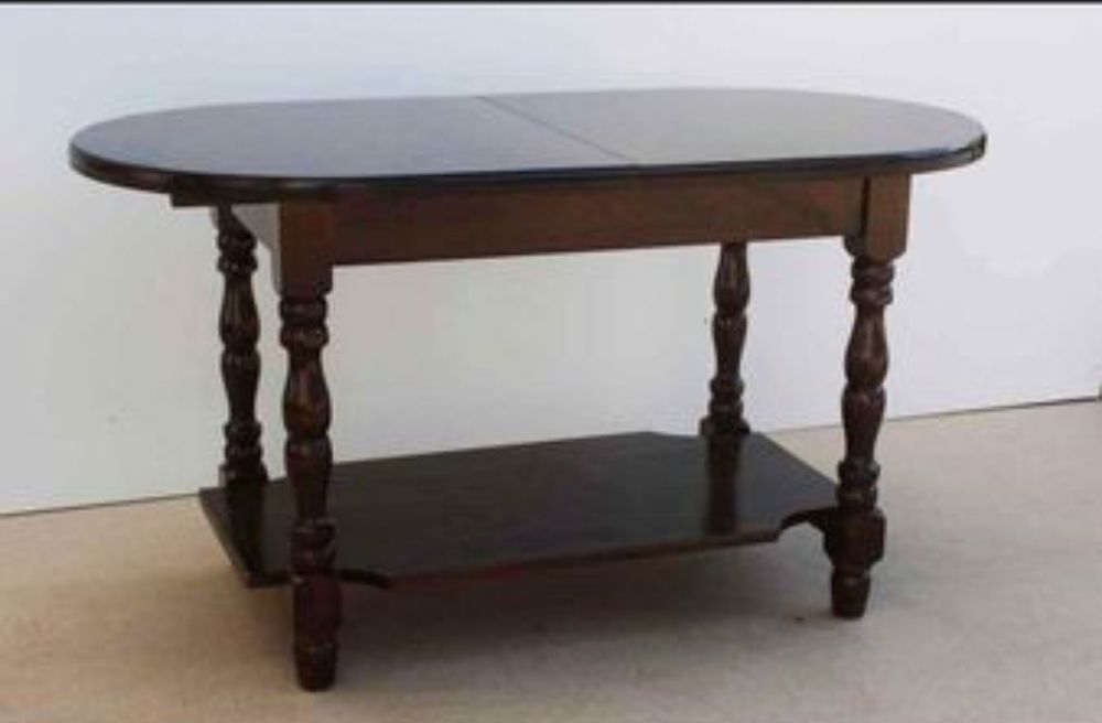 Холна Маса с долен плот