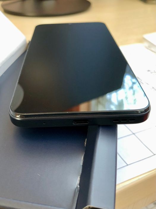 Смартфон MOTOROLA E13