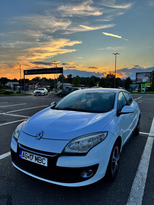 RENAULT Megane