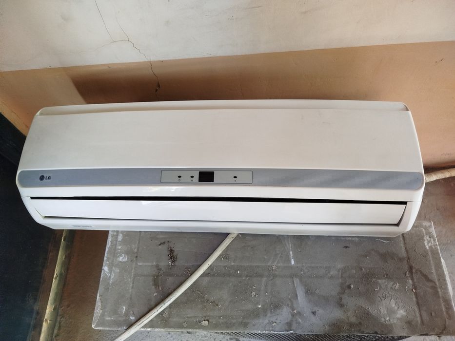 Кондиционер LG 12