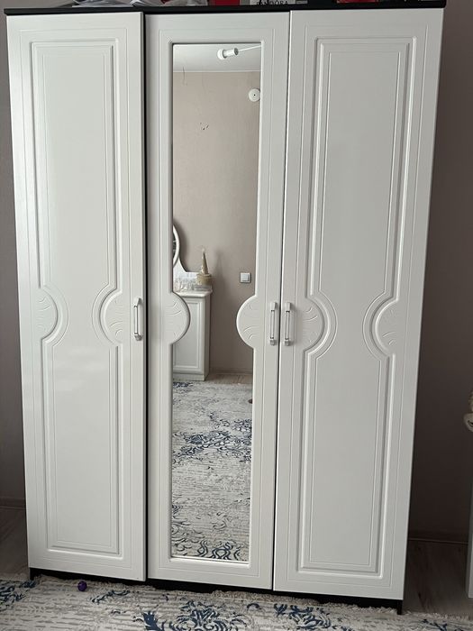 Шифонер для одежды белый глянец