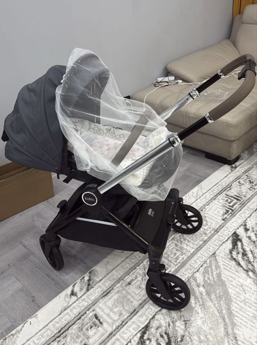 Продам коляку kidilo D900