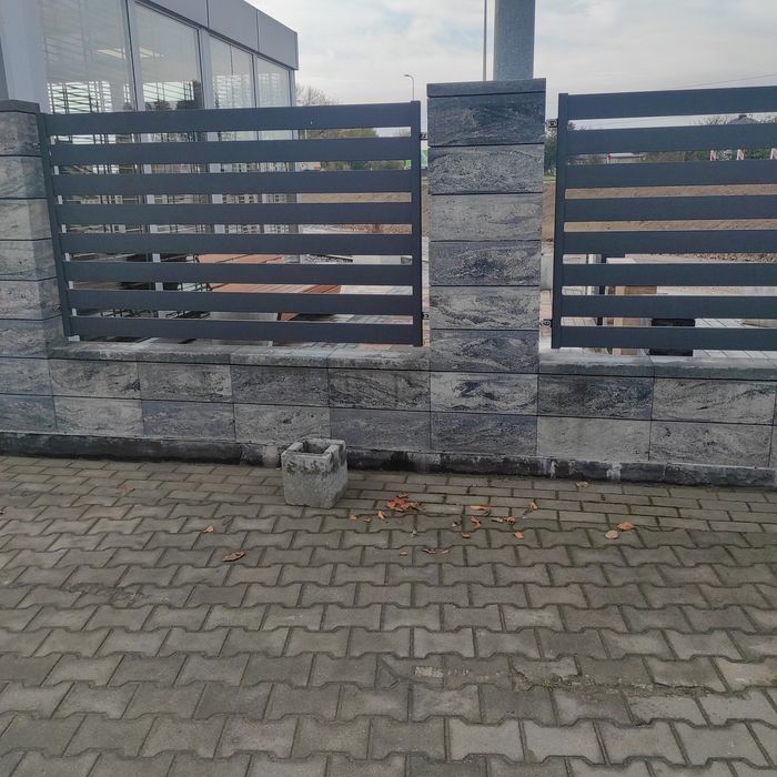 Vand boltari modulari pentru garduri